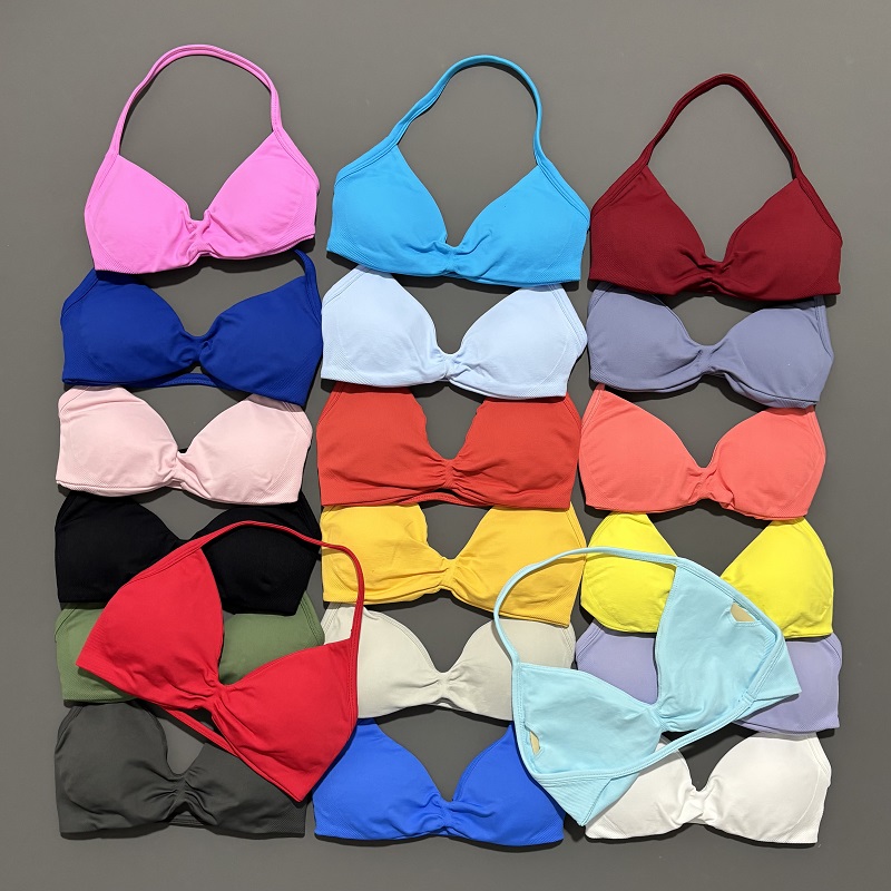 เสื้อชั้นในแบบสปอร์ตสำหรับเล่น - Sports Bra Racerback บทวิจารณ์และราคา