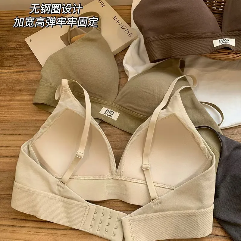 ชุดชั้นในสตรีสามเหลี่ยมฝรั่งเศ - Underwire Bra Padded บทวิจารณ์และราคา