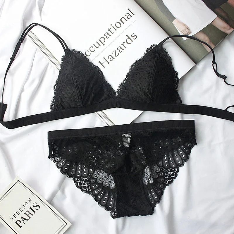 ชุดชั้นในลูกไม้แบบเต็มตัวทรงสา - Sleep Bra Bralette บทวิจารณ์และราคา